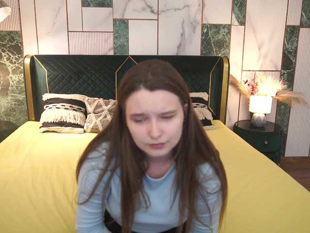 MagikPeachh live cam on BongaCams