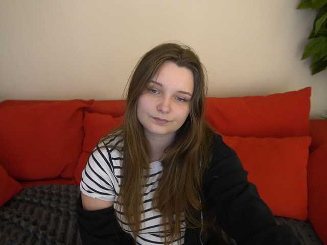 MagikPeachh live cam on BongaCams