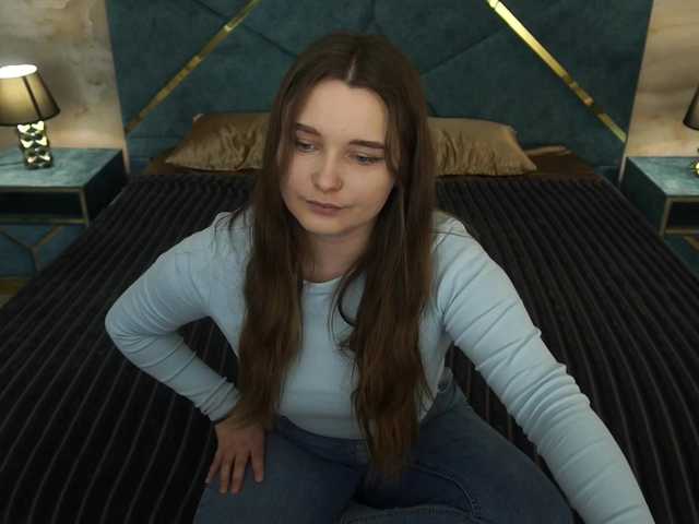 MagikPeachh live cam on BongaCams