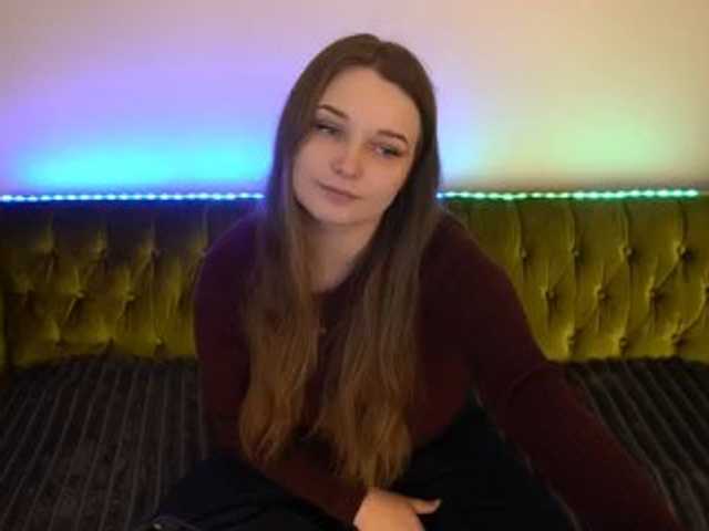 MagikPeachh live cam on BongaCams