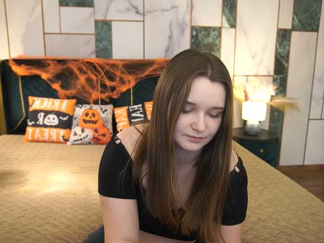 MagikPeachh live cam on BongaCams
