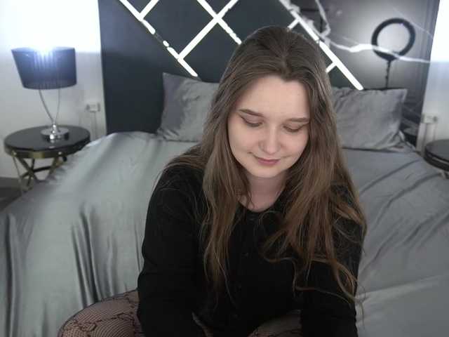 MagikPeachh live cam on BongaCams