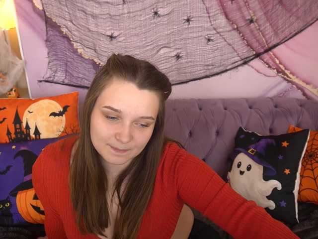 MagikPeachh live cam on BongaCams
