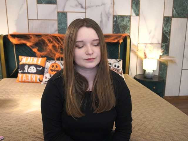 MagikPeachh live cam on BongaCams