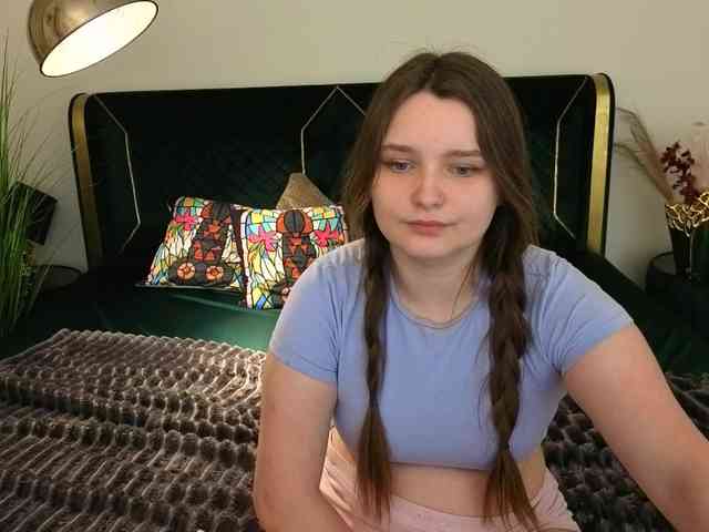 MagikPeachh webcam