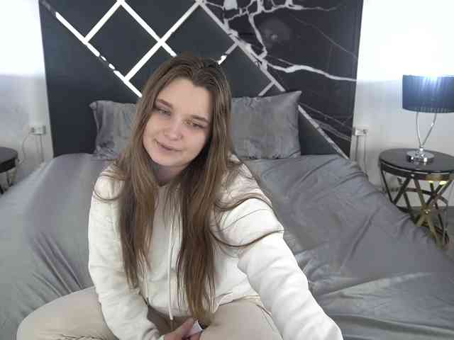 MagikPeachh webcam