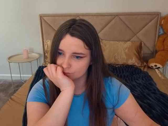 MagikPeachh webcam