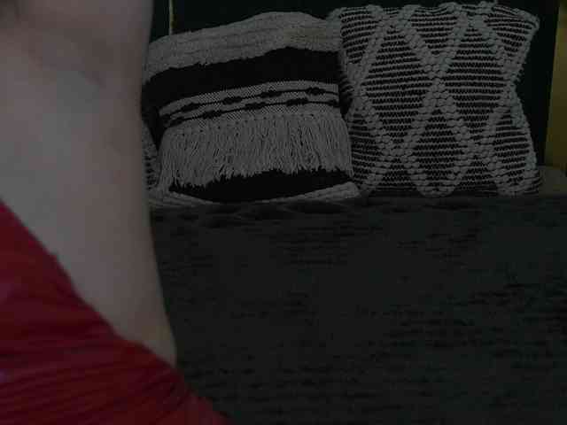 MagikPeachh webcam