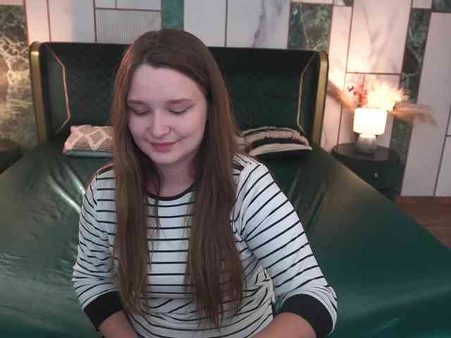 MagikPeachh webcam