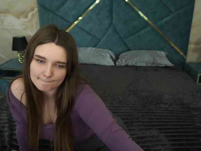 MagikPeachh webcam