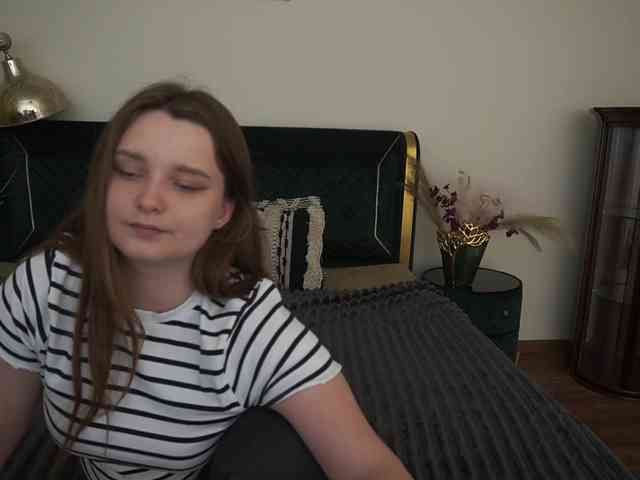MagikPeachh webcam