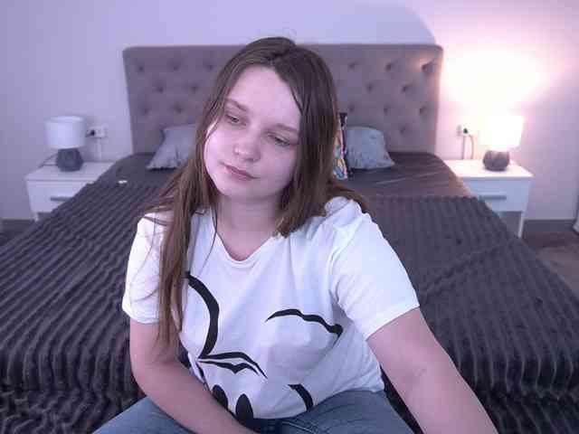 MagikPeachh webcam