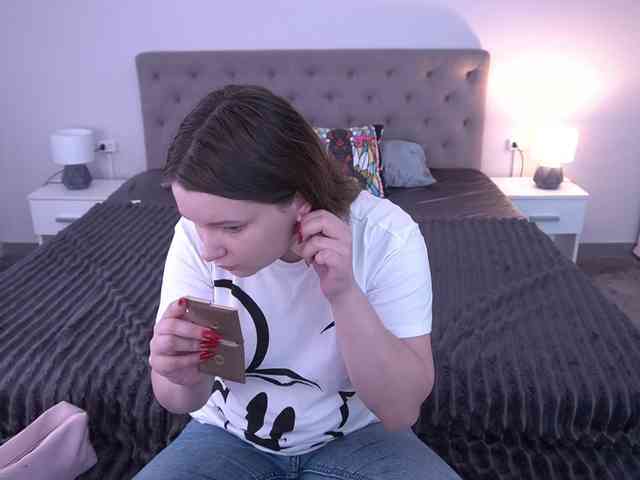 MagikPeachh webcam