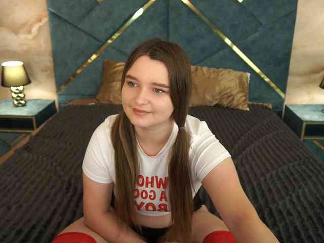 MagikPeachh webcam
