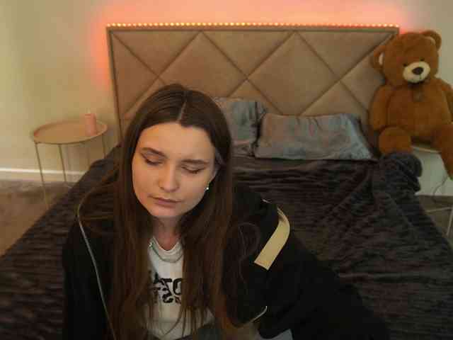 MagikPeachh webcam