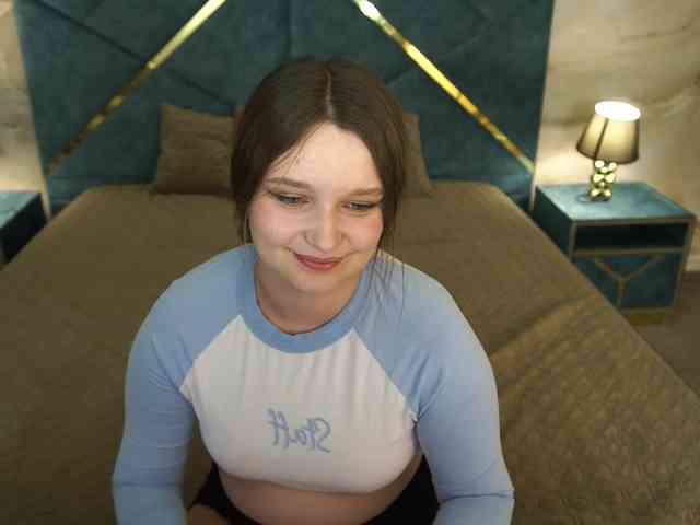 MagikPeachh webcam