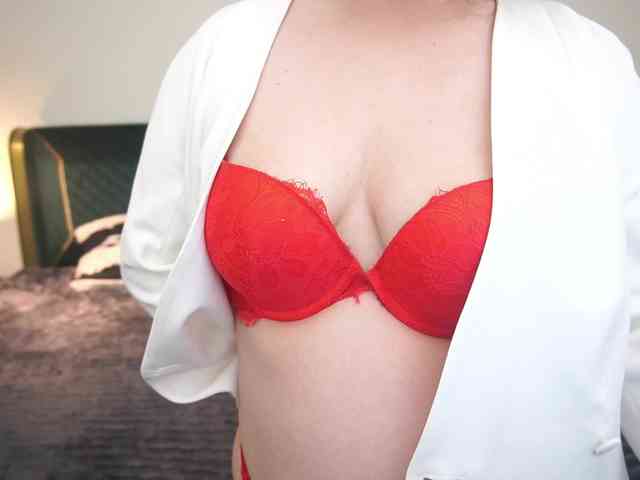 MagikPeachh webcam