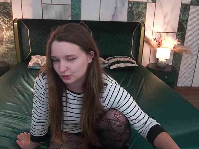 MagikPeachh webcam