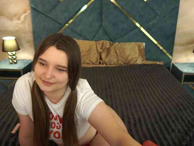 MagikPeachh webcam