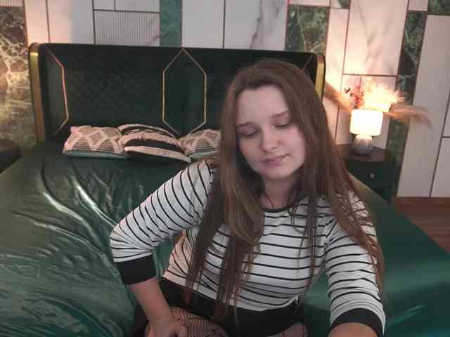 MagikPeachh webcam