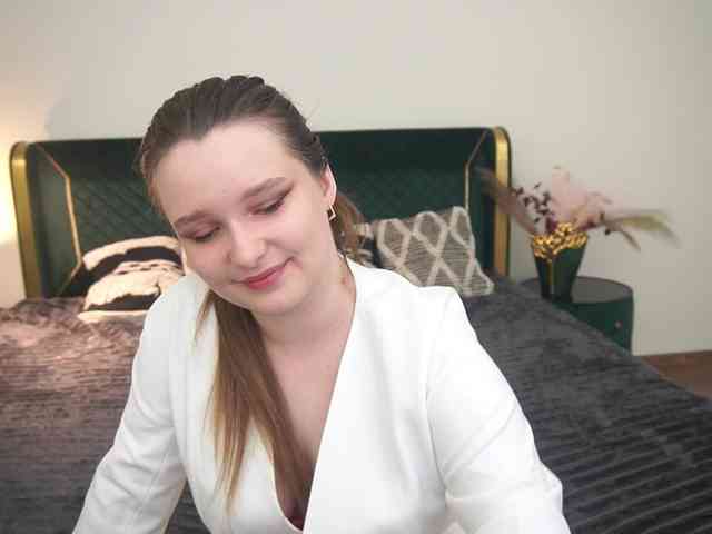 MagikPeachh webcam