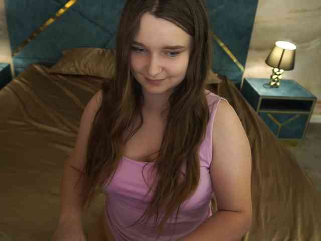 MagikPeachh webcam