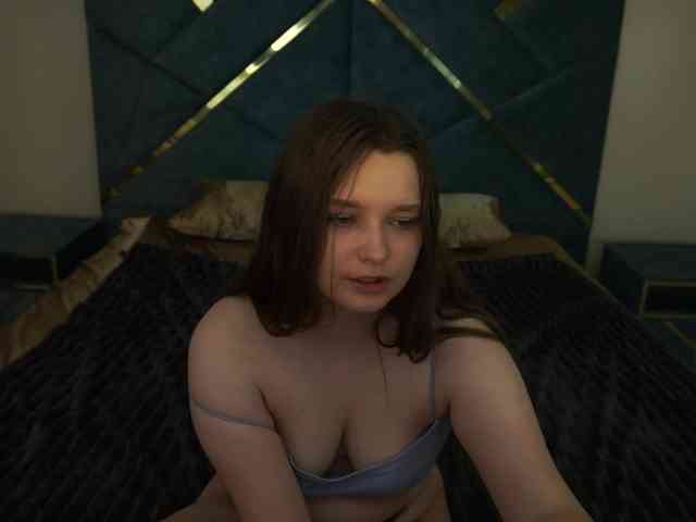 MagikPeachh webcam