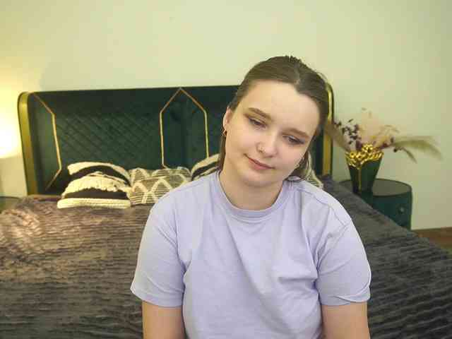 MagikPeachh webcam