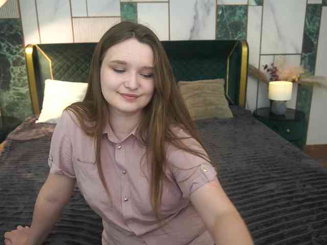 MagikPeachh webcam