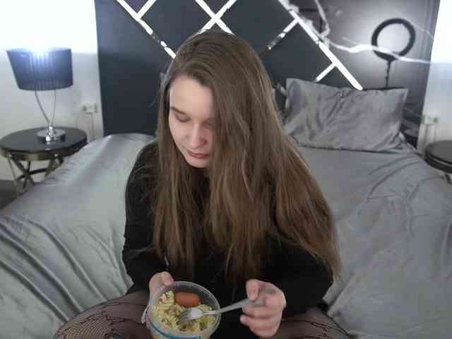 MagikPeachh webcam