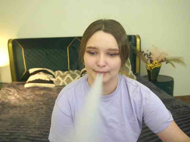MagikPeachh webcam