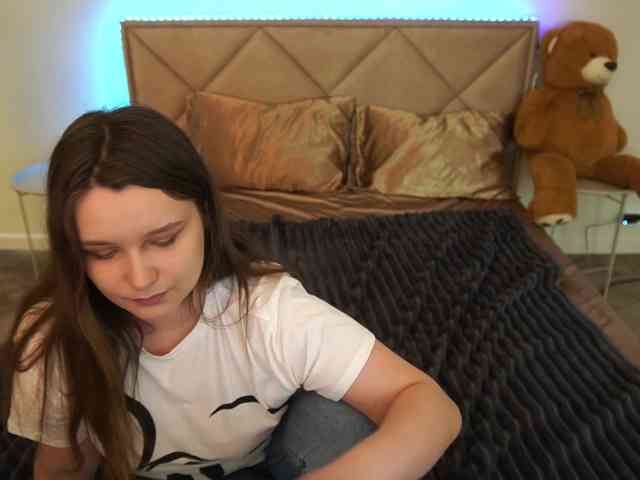 MagikPeachh webcam