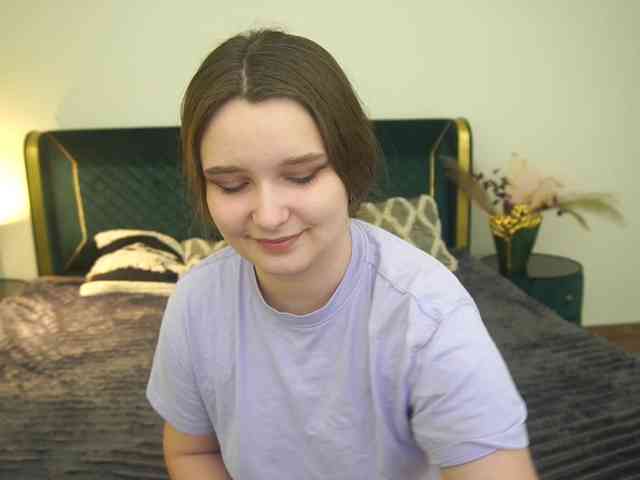 MagikPeachh webcam