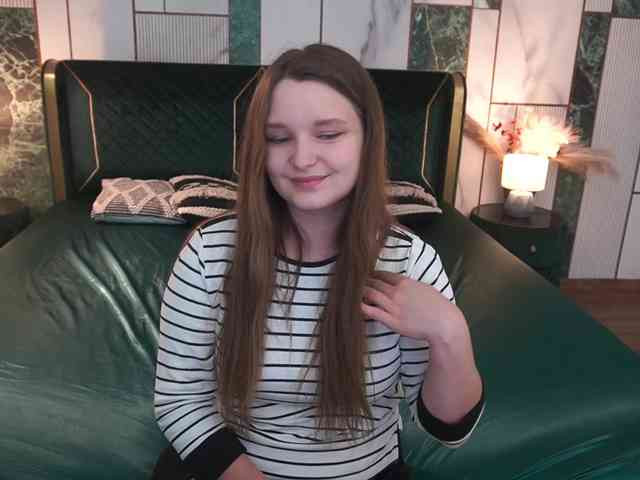 MagikPeachh webcam