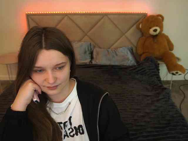 MagikPeachh webcam