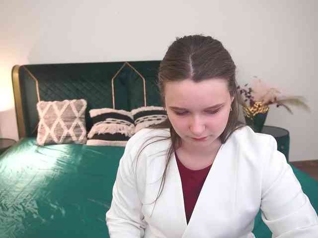 MagikPeachh webcam