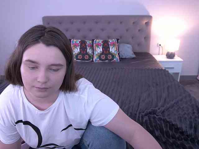 MagikPeachh webcam