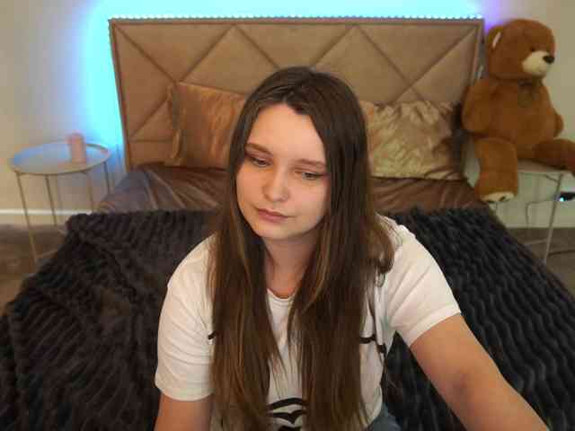 MagikPeachh webcam
