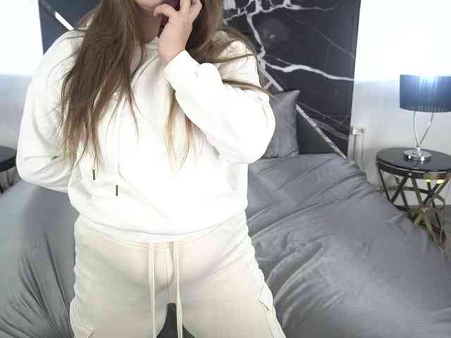 MagikPeachh webcam