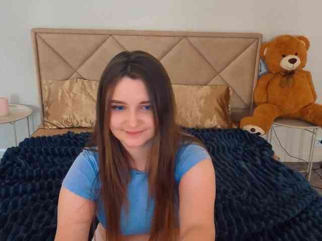MagikPeachh webcam