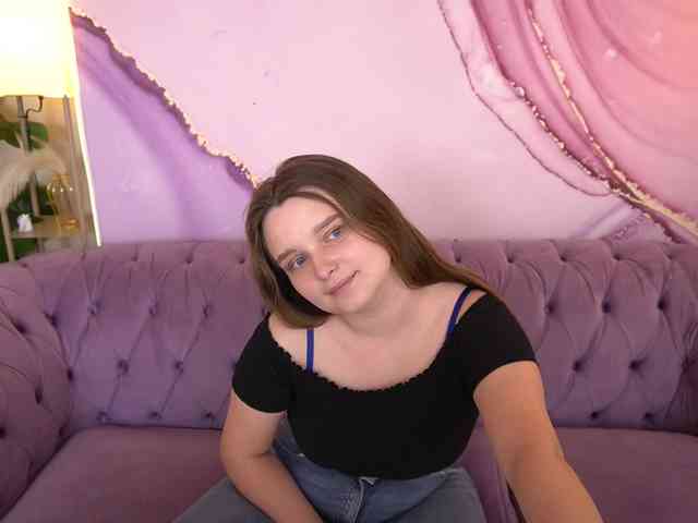 MagikPeachh webcam