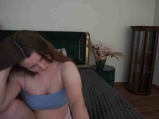 MagikPeachh webcam