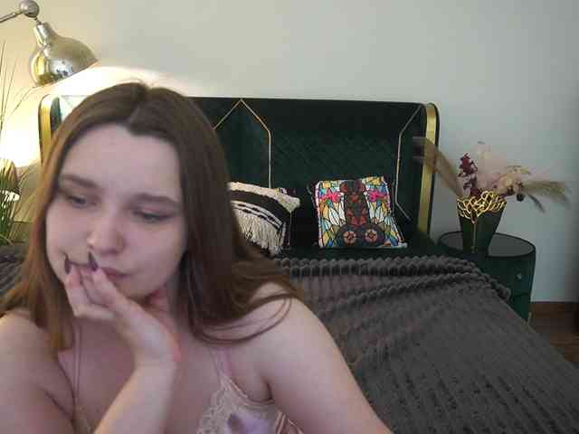 MagikPeachh webcam