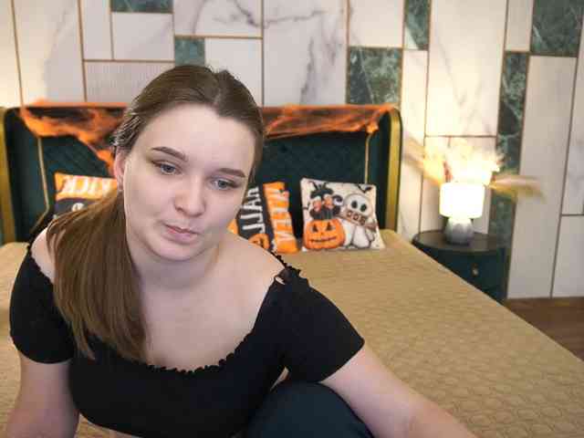 MagikPeachh webcam