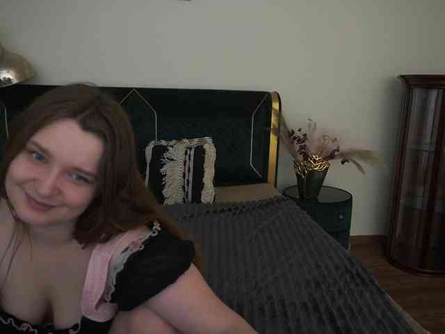 MagikPeachh webcam
