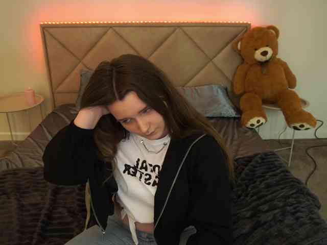 MagikPeachh webcam