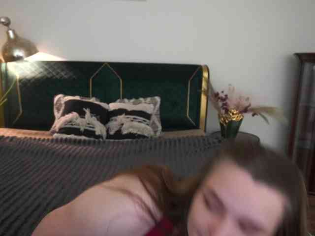 MagikPeachh webcam