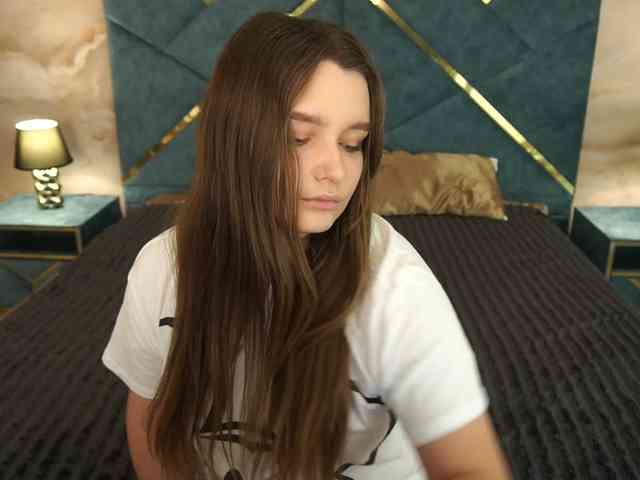 MagikPeachh webcam