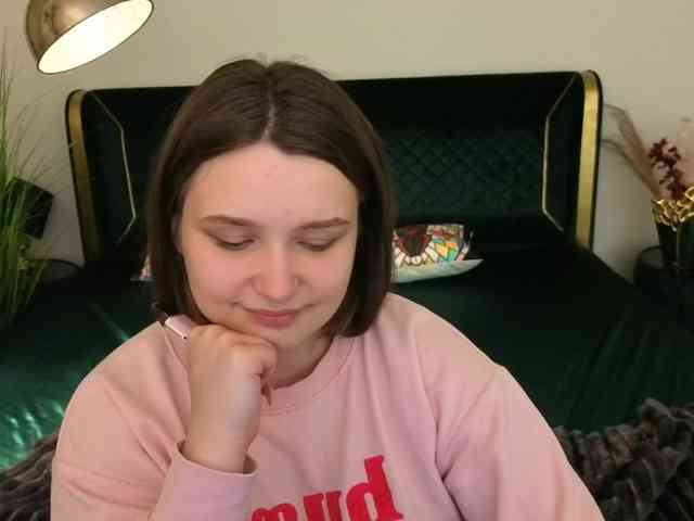 MagikPeachh webcam