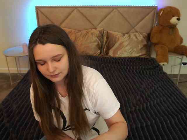 MagikPeachh webcam